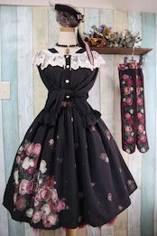 【Morun×Muuna Stoik】モランムーナストイック Rose thorn bouquet」ジャンパースカートワンピース 生成り/黒