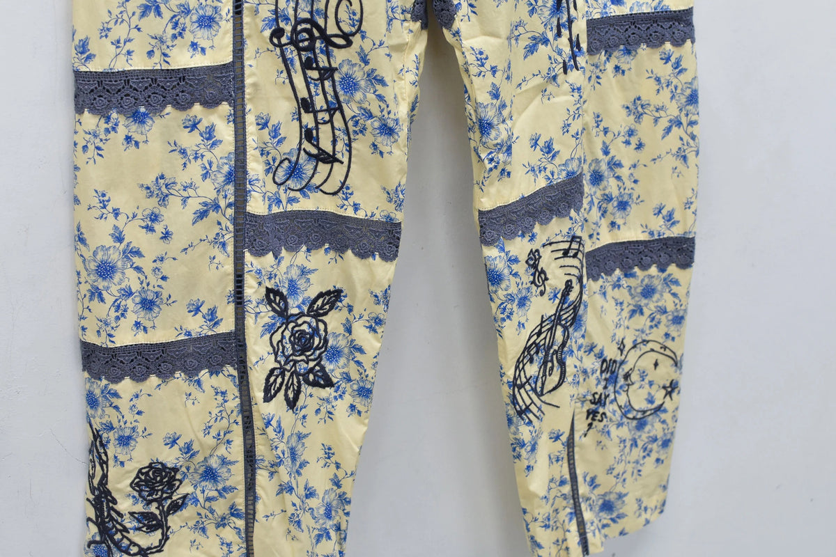 【New Rose】 Ladder Race×Embroidery Pants