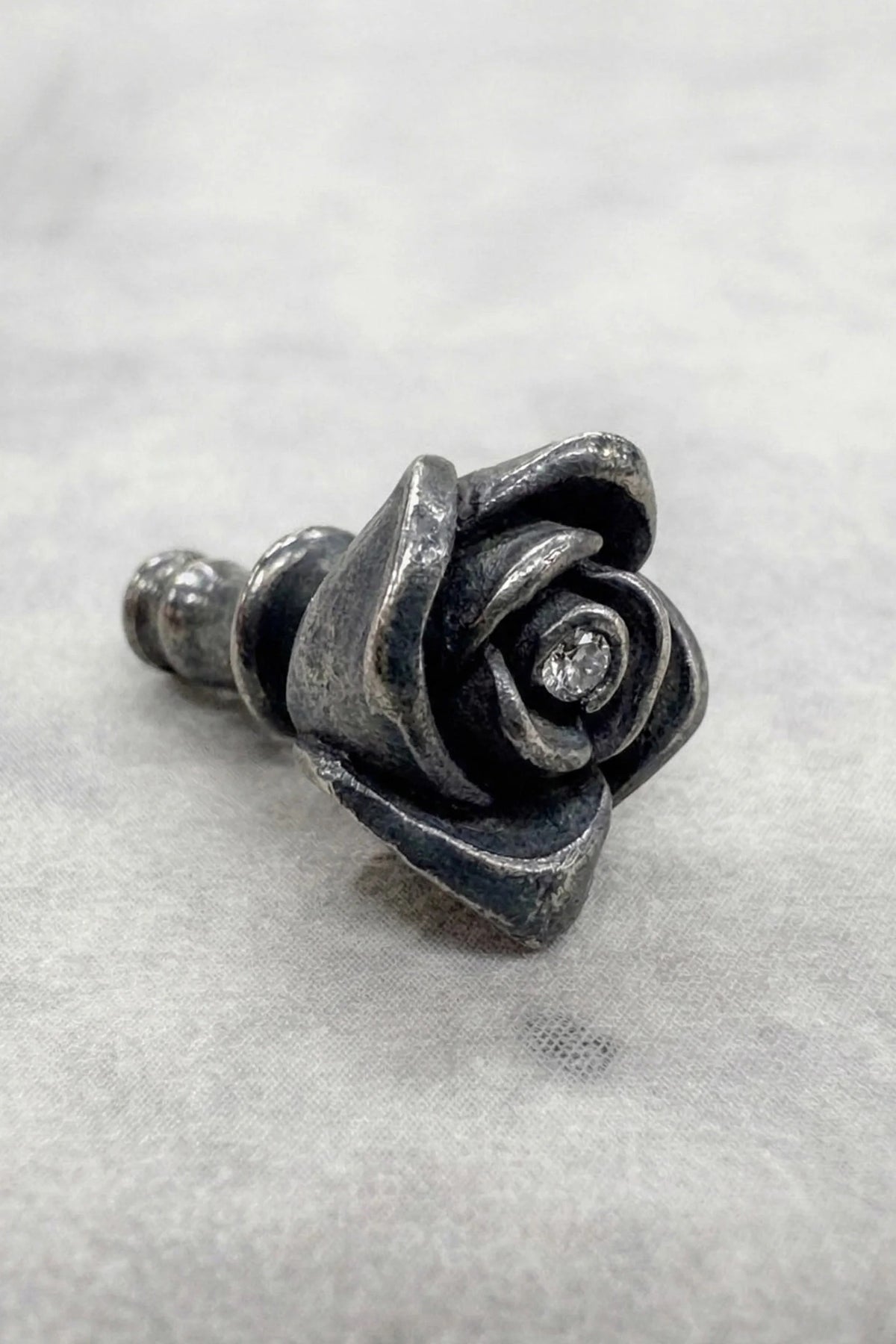 【New Rose】 ROSE PIERCED EARRING