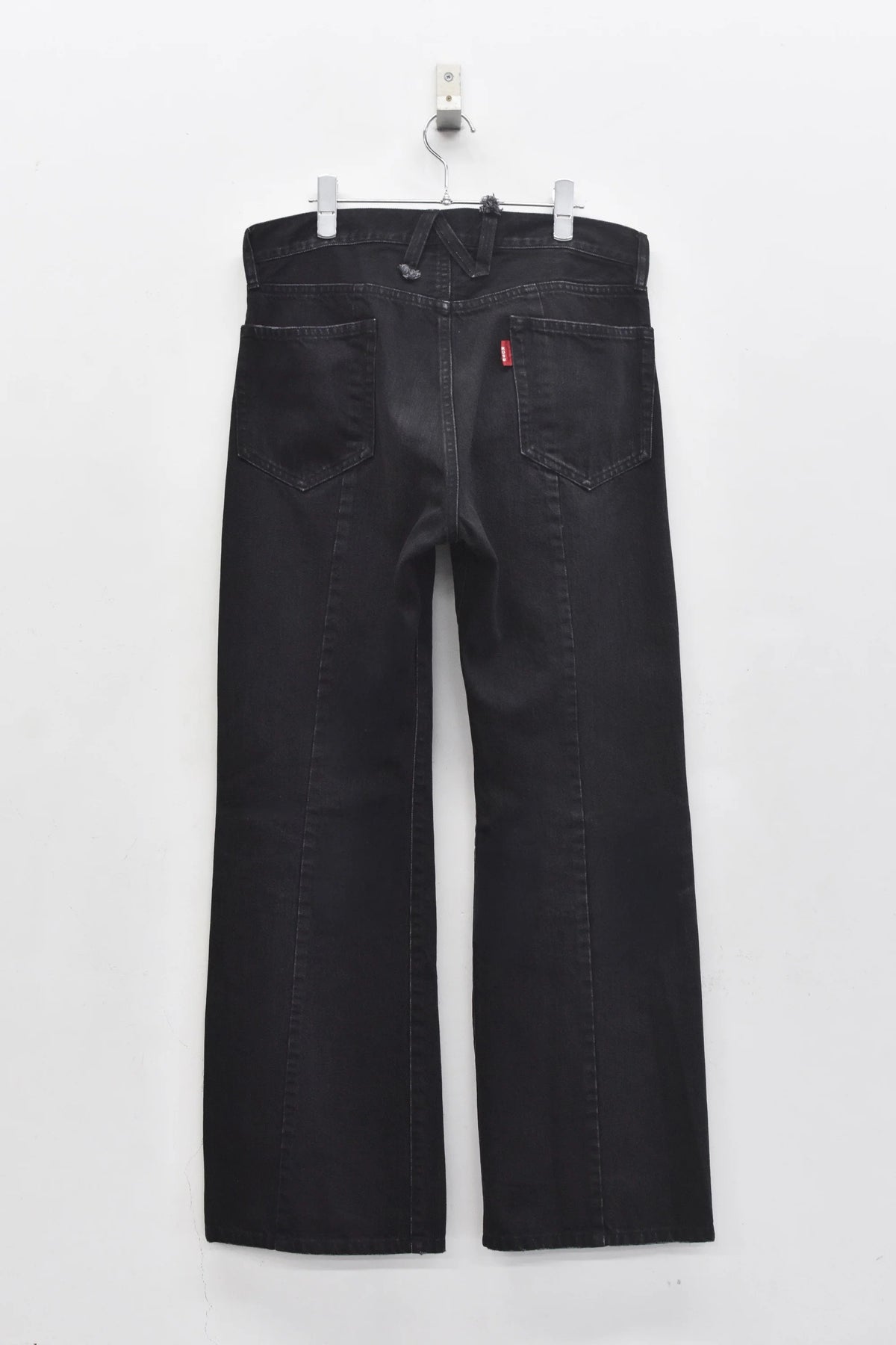 【New Rose】 ★ご予約受付中★ MIDDLE FIT FLARE PANTS (Distressed finish)