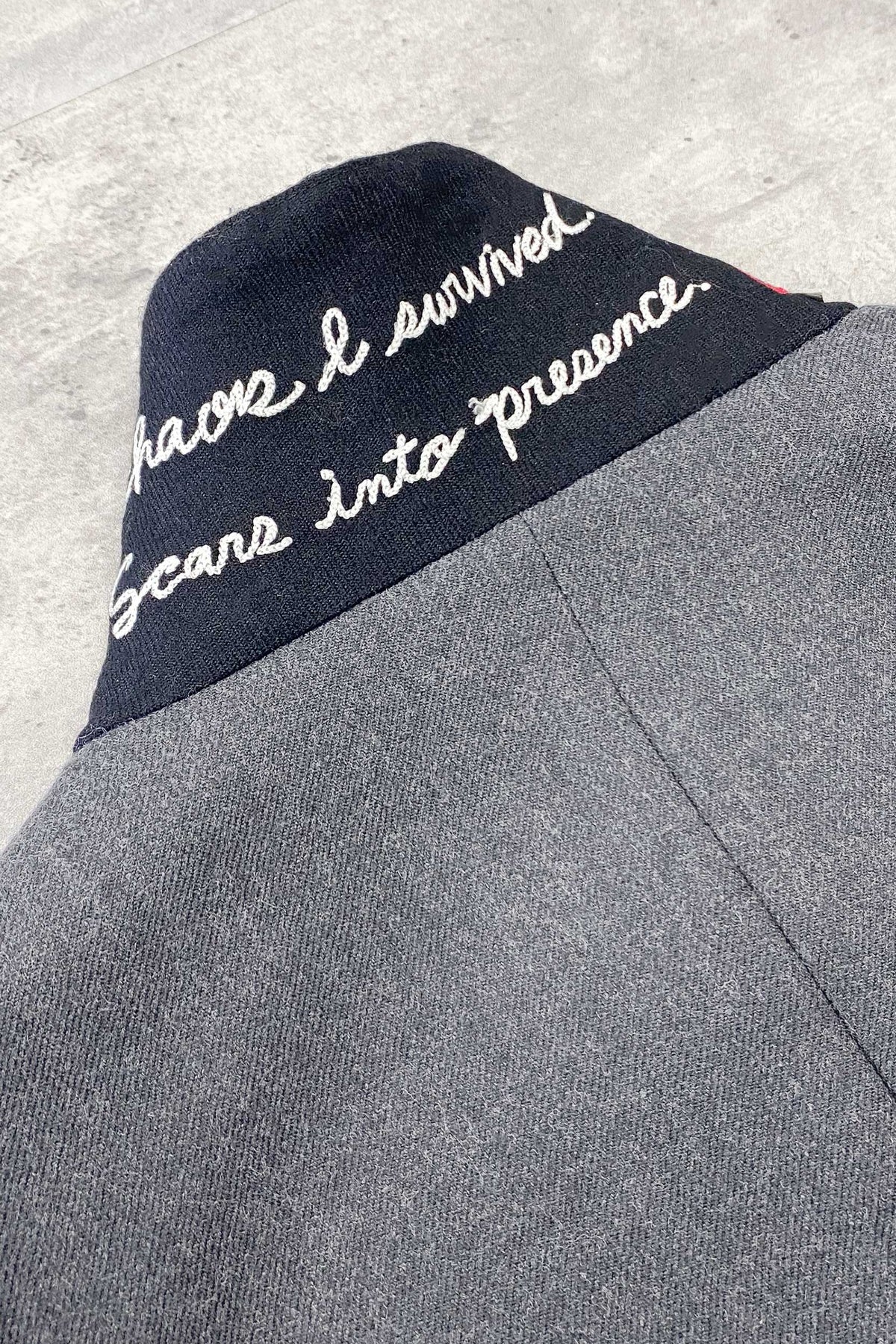 【New Rose】 WOOL SERGE ASYMMETRY LAPEL JK / Lining all-over print