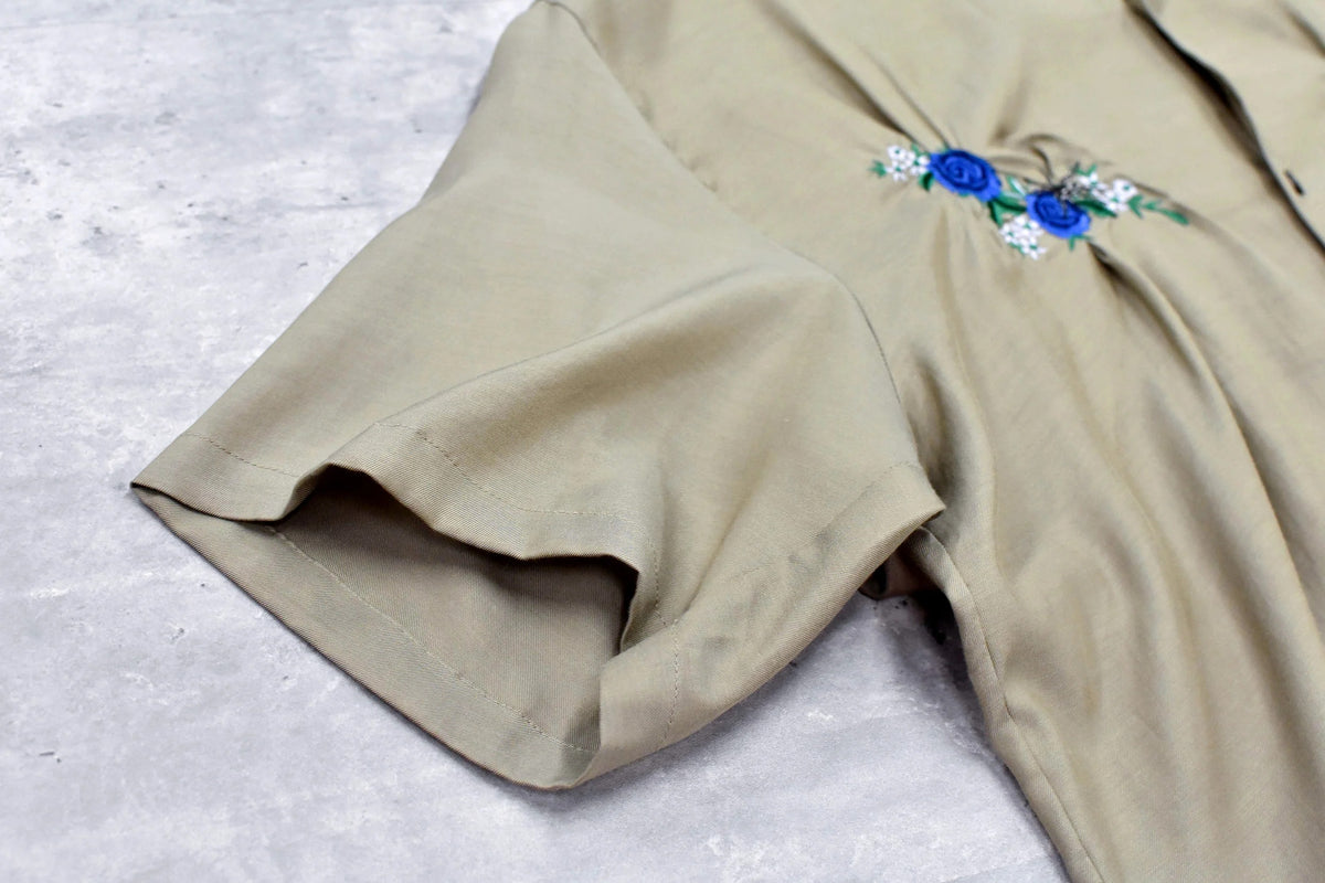 【New Rose】 Embroidery Wrinklework Shirt