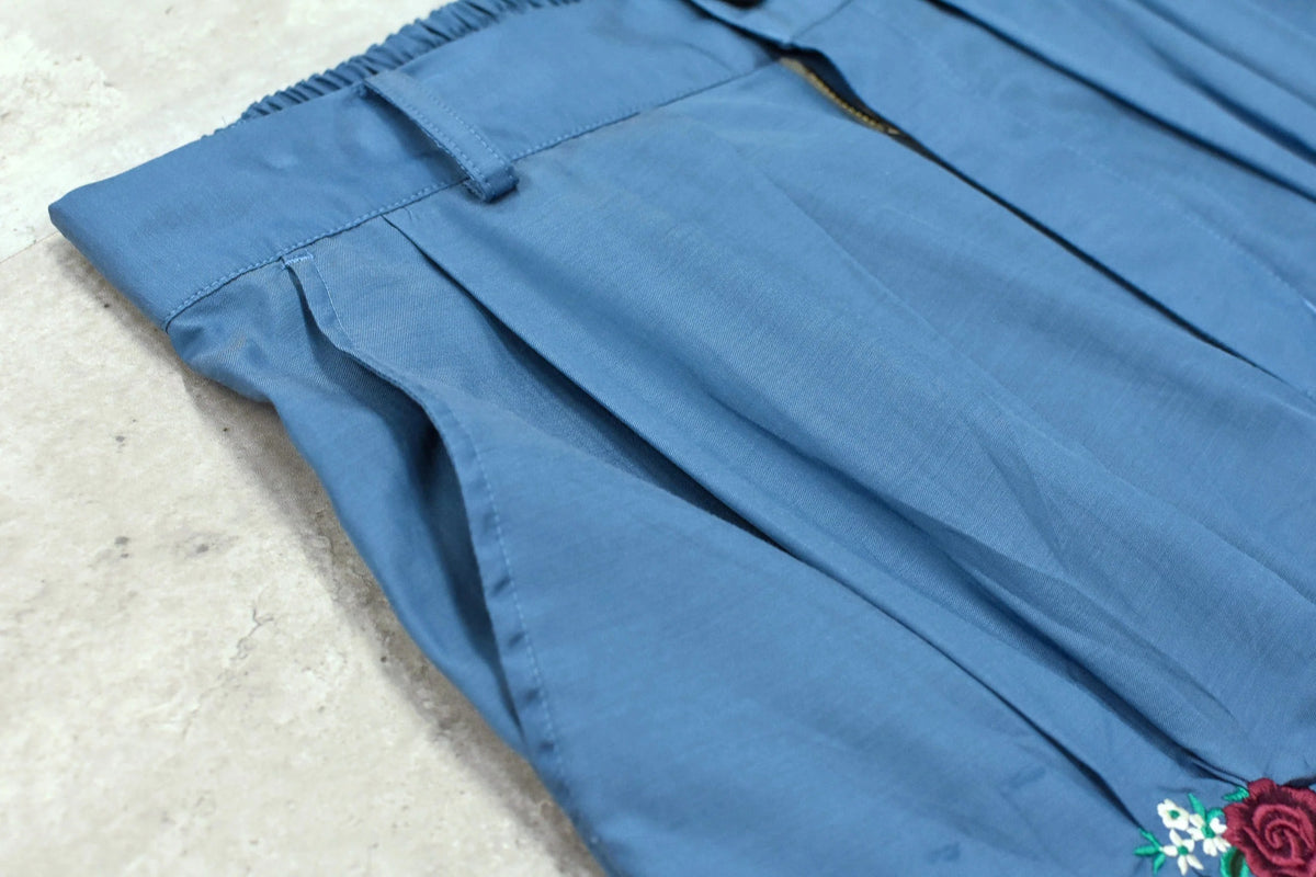 【New Rose】 Embroidery Wrinklework Tuck Pants