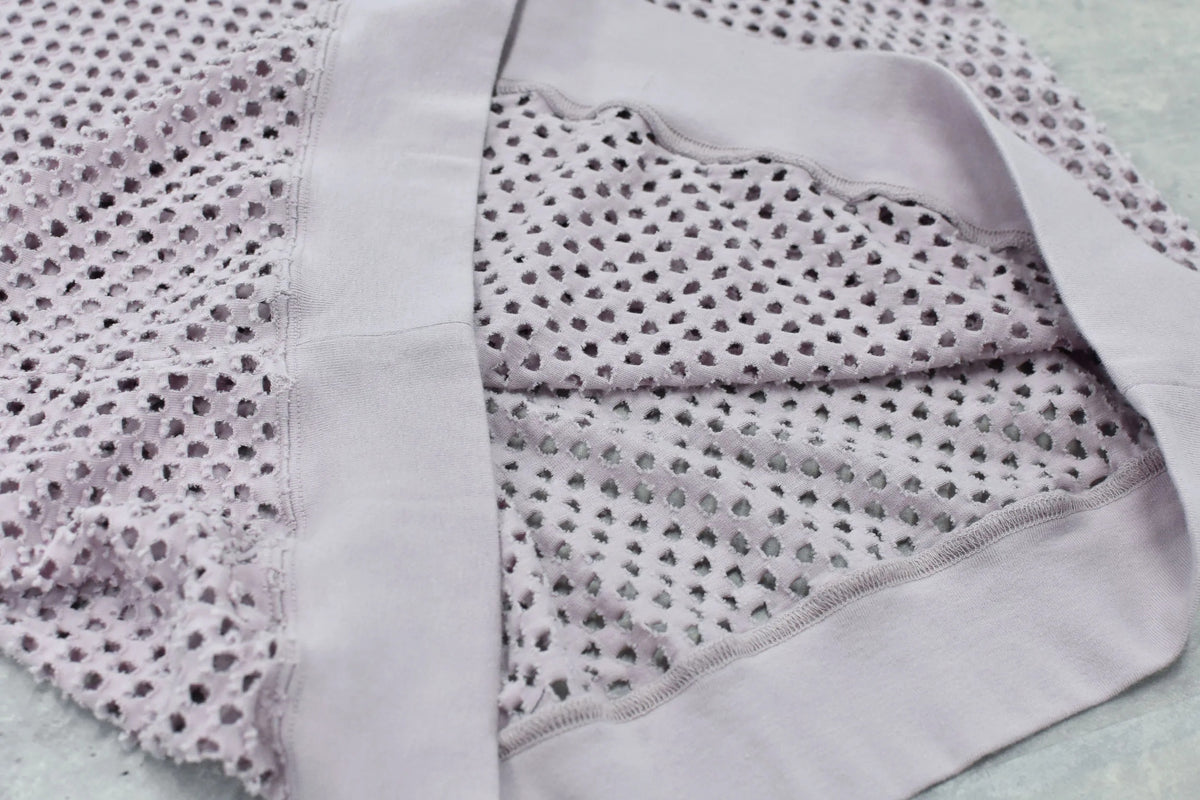 【New Rose】 Punched Fabric Long-sleeved Polo Shirt
