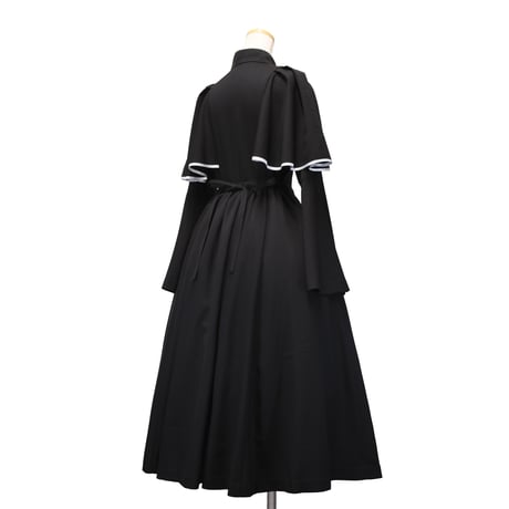 【Sheglit】シェグリット ●予約●"Sacred"ケープワンピース ホワイト×ブラック/ブラック×ブラック