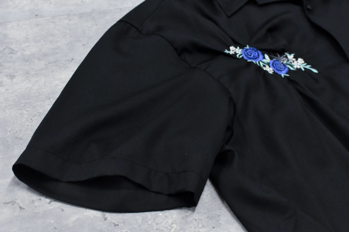 【New Rose】 Embroidery Wrinklework Shirt