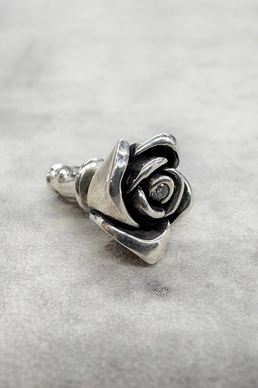 【New Rose】 ROSE PIERCED EARRING