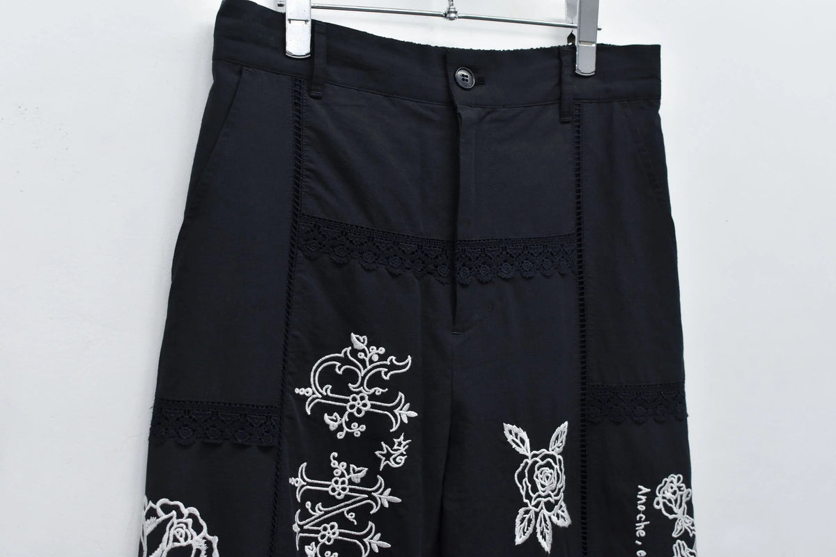 【New Rose】 Ladder Race×Embroidery Pants