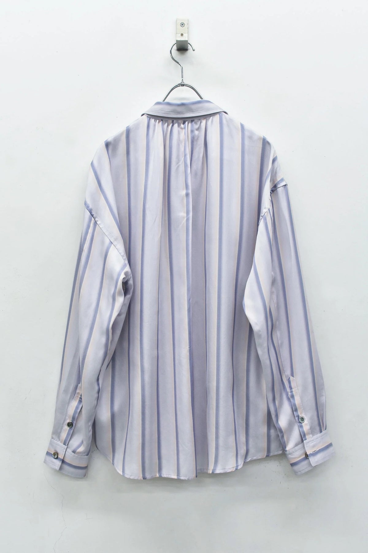 【New Rose】 Embroidery Wrinklework Long-sleeve Shirt