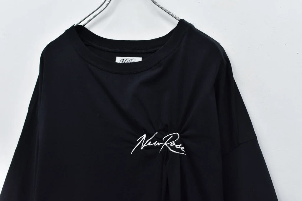 【New Rose】 Embroidery Wrinklework T-shirt