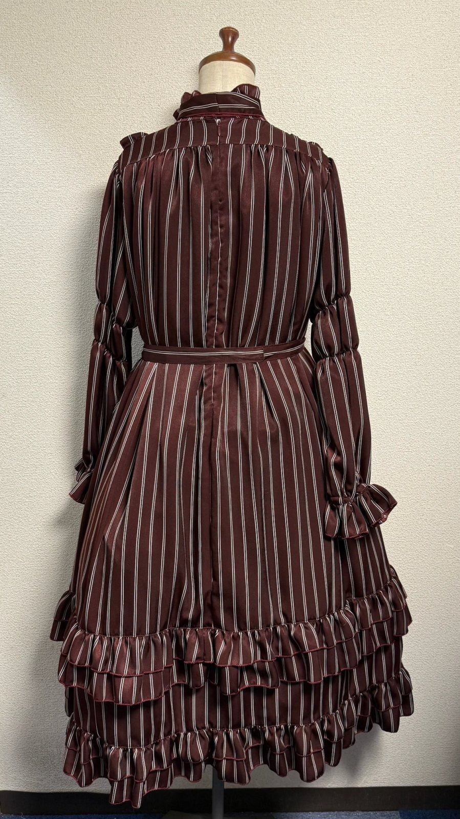 【Physical Drop】피지컬 드롭 스탠드 칼라 A라인 원피스【엔지 레지멘탈 스트라이프】