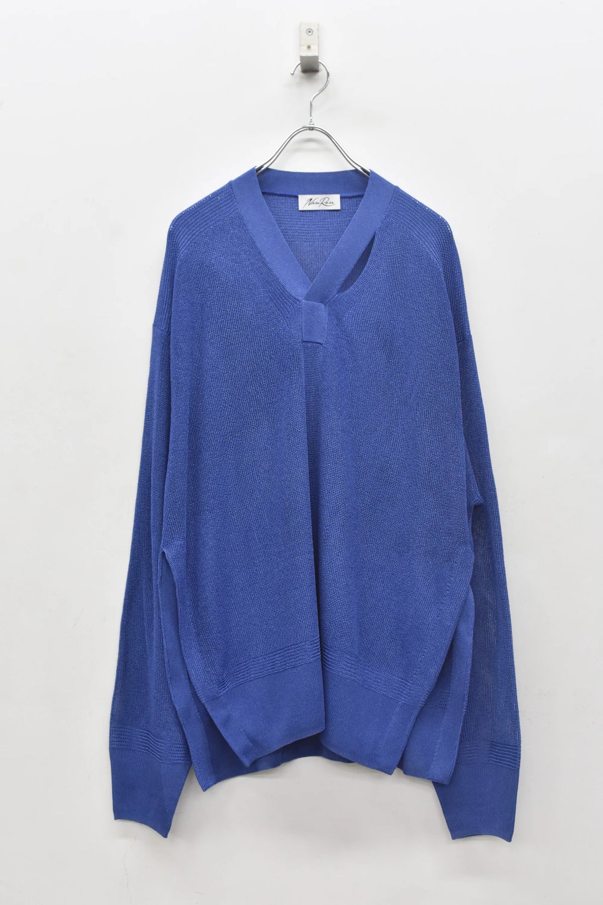 【New Rose】★예약 접수 중★COMMANDO V NECK PULLOVER
