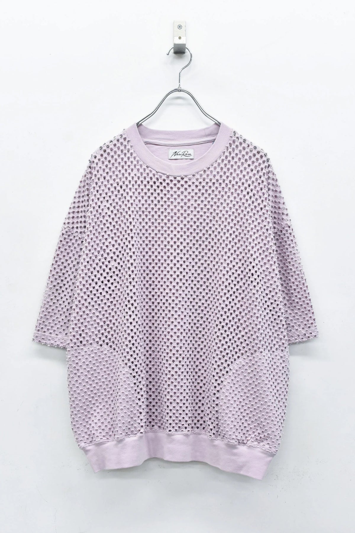 【New Rose】 Punched Fabric Side Pocket T-shirt
