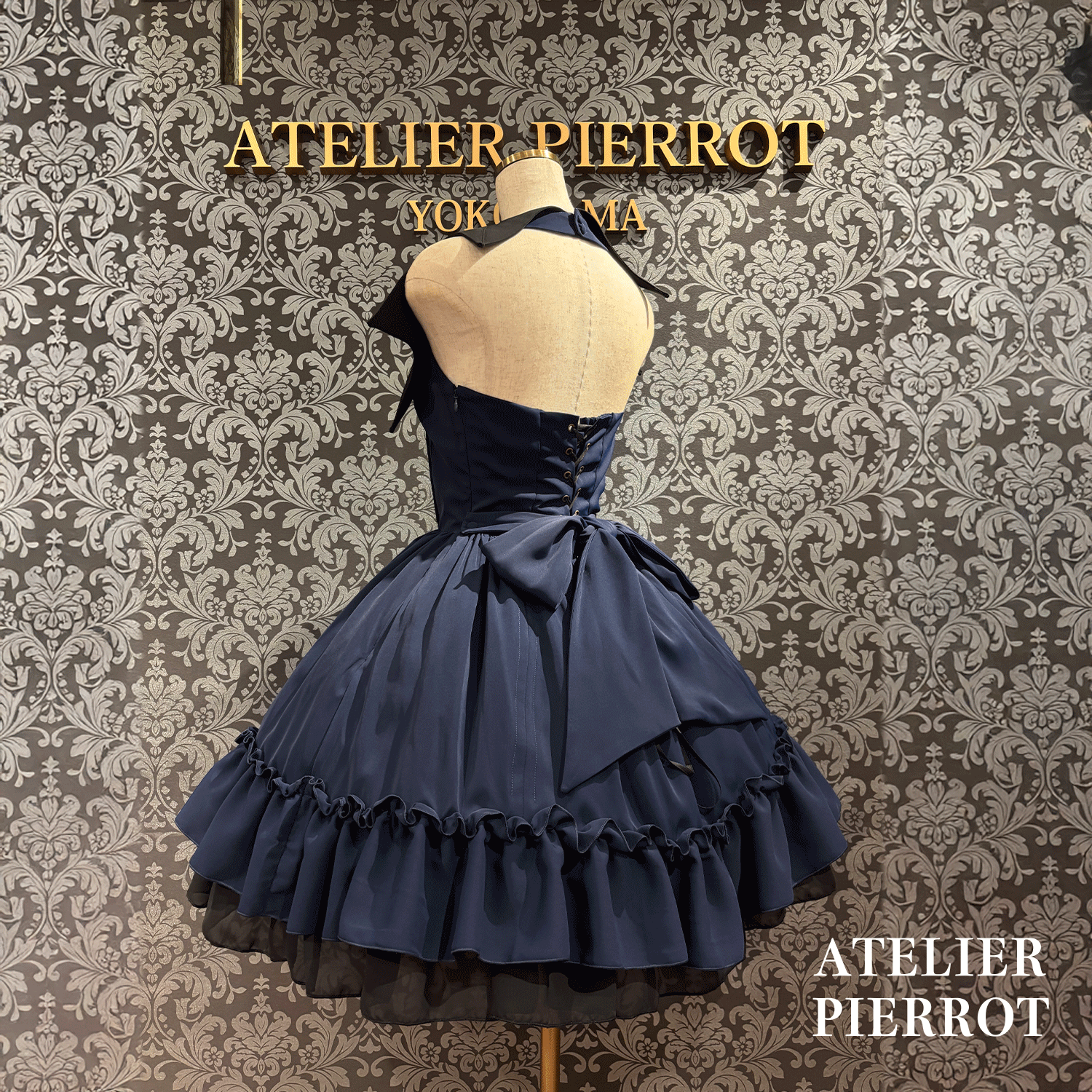 【ATELIER PIERROTBatwing Waltz Dress白色×黑色/波尔多/海蓝色/黑色