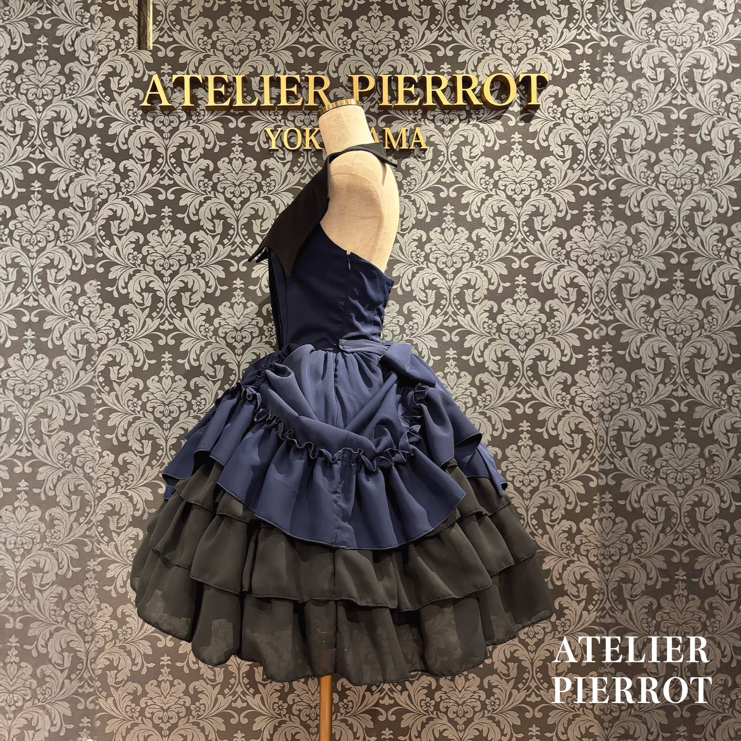 【ATELIER PIERROT】 Batwing Waltz Dress White x Black/Bordeaux/Navy/Black