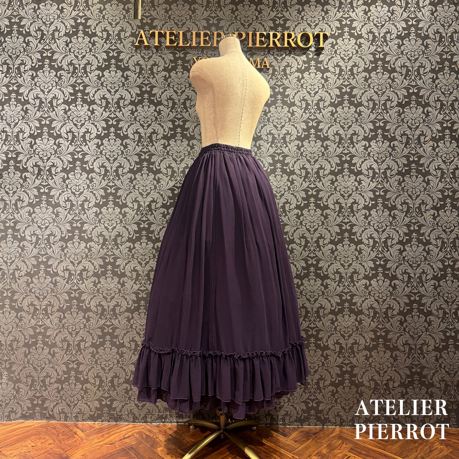【ATELIER PIERROT】玫瑰裙长白色/波尔多/紫色/黑色