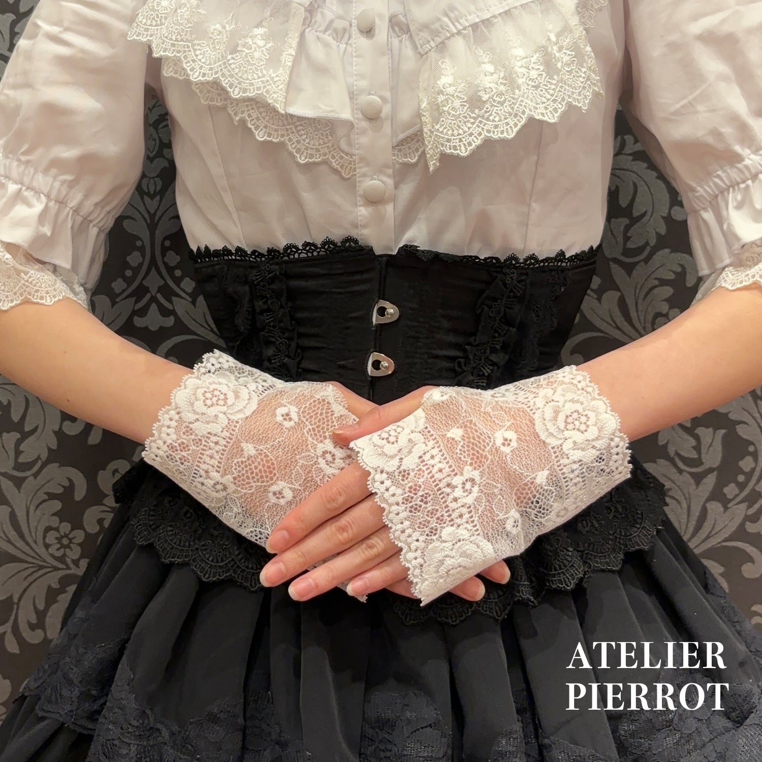 【ATELIER PIERROT】霧氣的和弦短手套白色