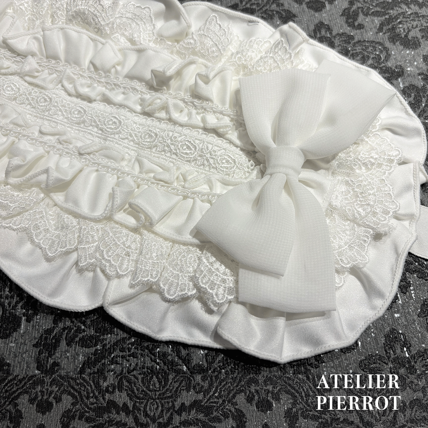 【ATELIER PIERROT】聚集了盛开的头饰白色/波尔多/海军/黑色