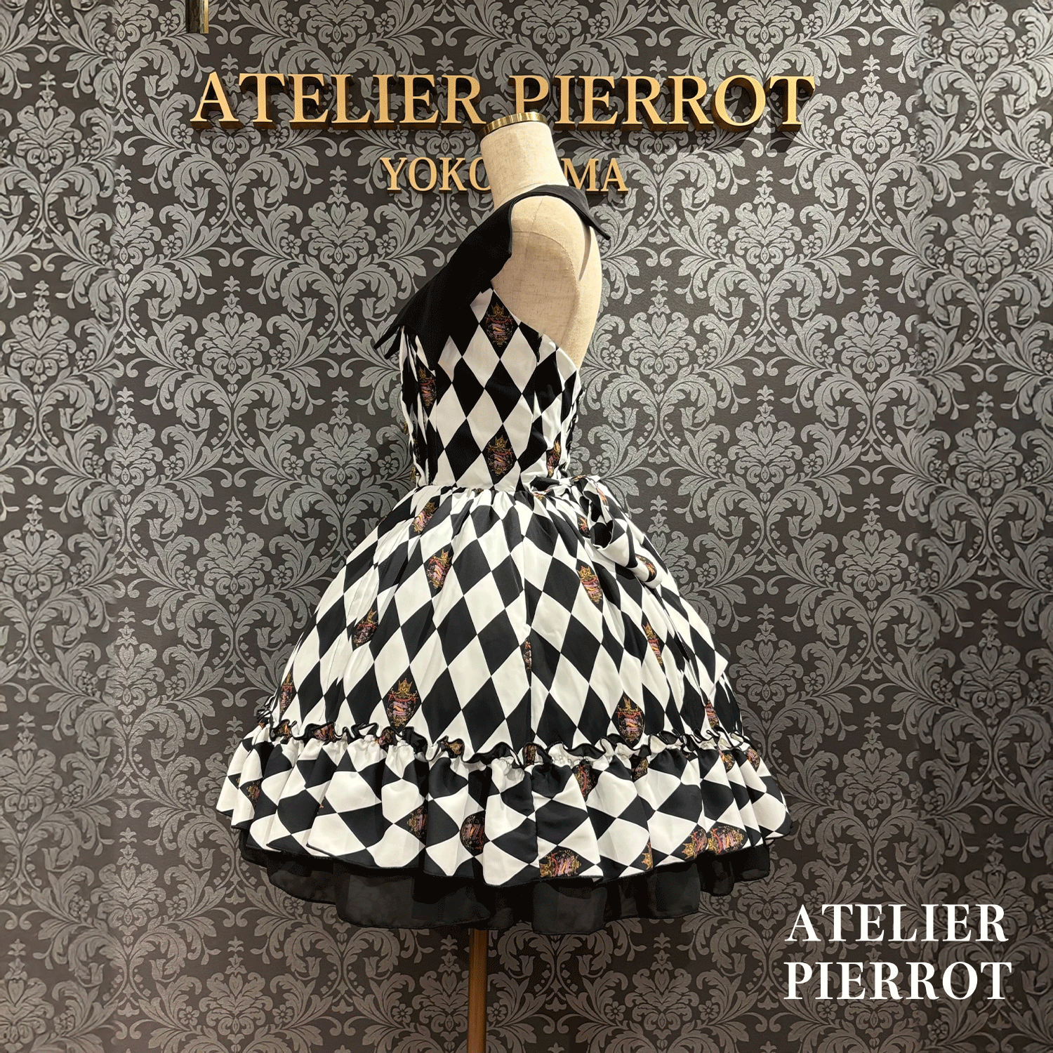 【ATELIER PIERROTBatwing Waltz Dress白色×黑色/波尔多/海蓝色/黑色