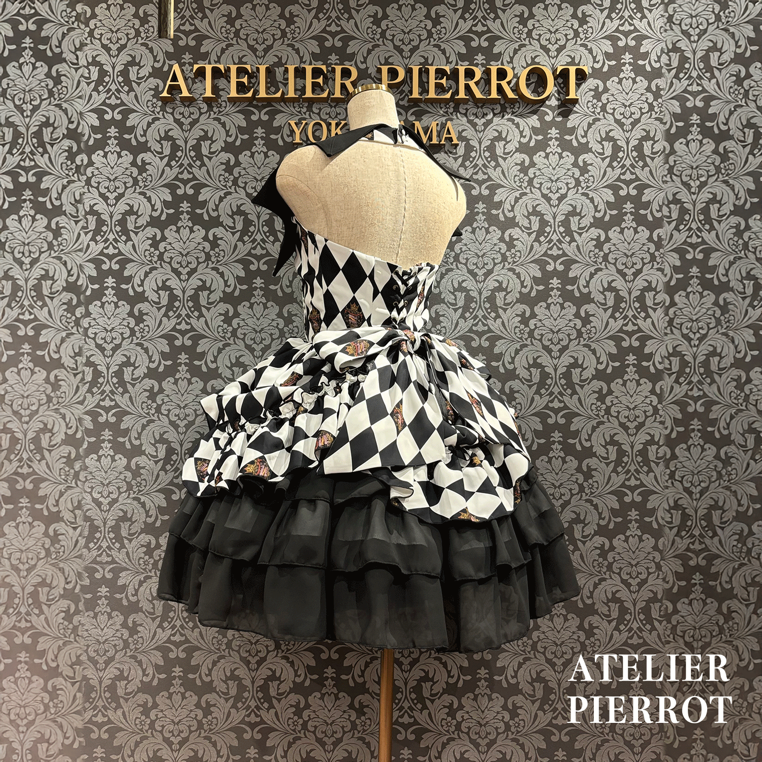 【ATELIER PIERROTBatwing Waltz Dress白色×黑色/波尔多/海蓝色/黑色