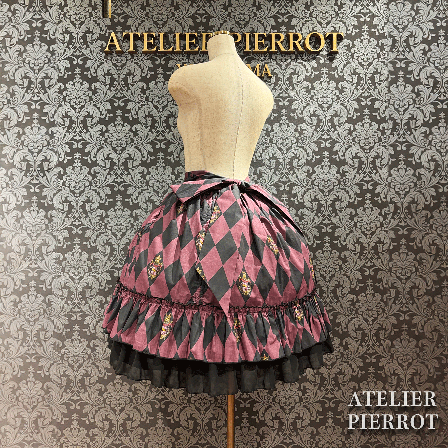 【ATELIER PIERROT“Diamond Circus”Skirt白×白/酒/紫/绿/黑×白