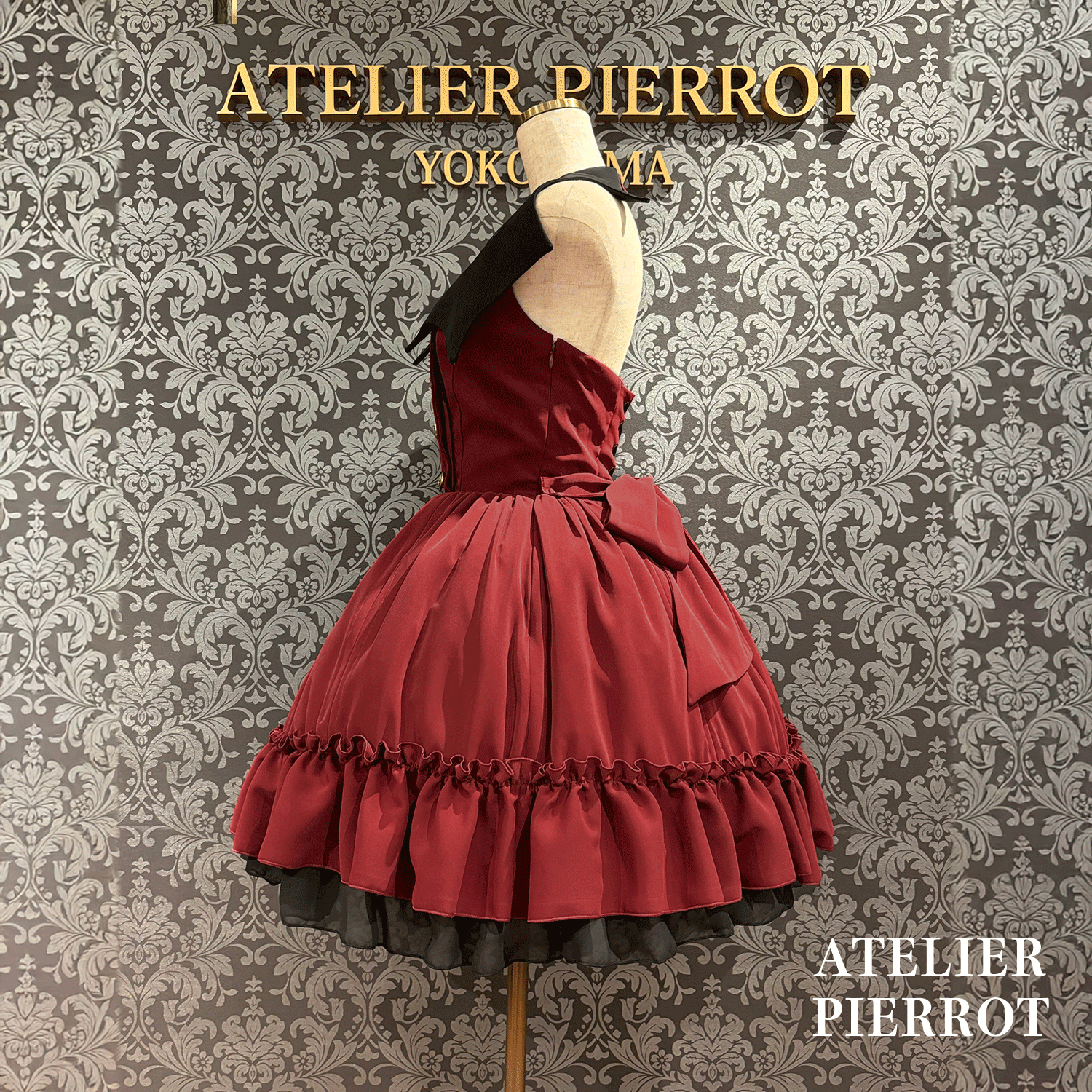 【ATELIER PIERROTBatwing Waltz Dress白色×黑色/波尔多/海蓝色/黑色