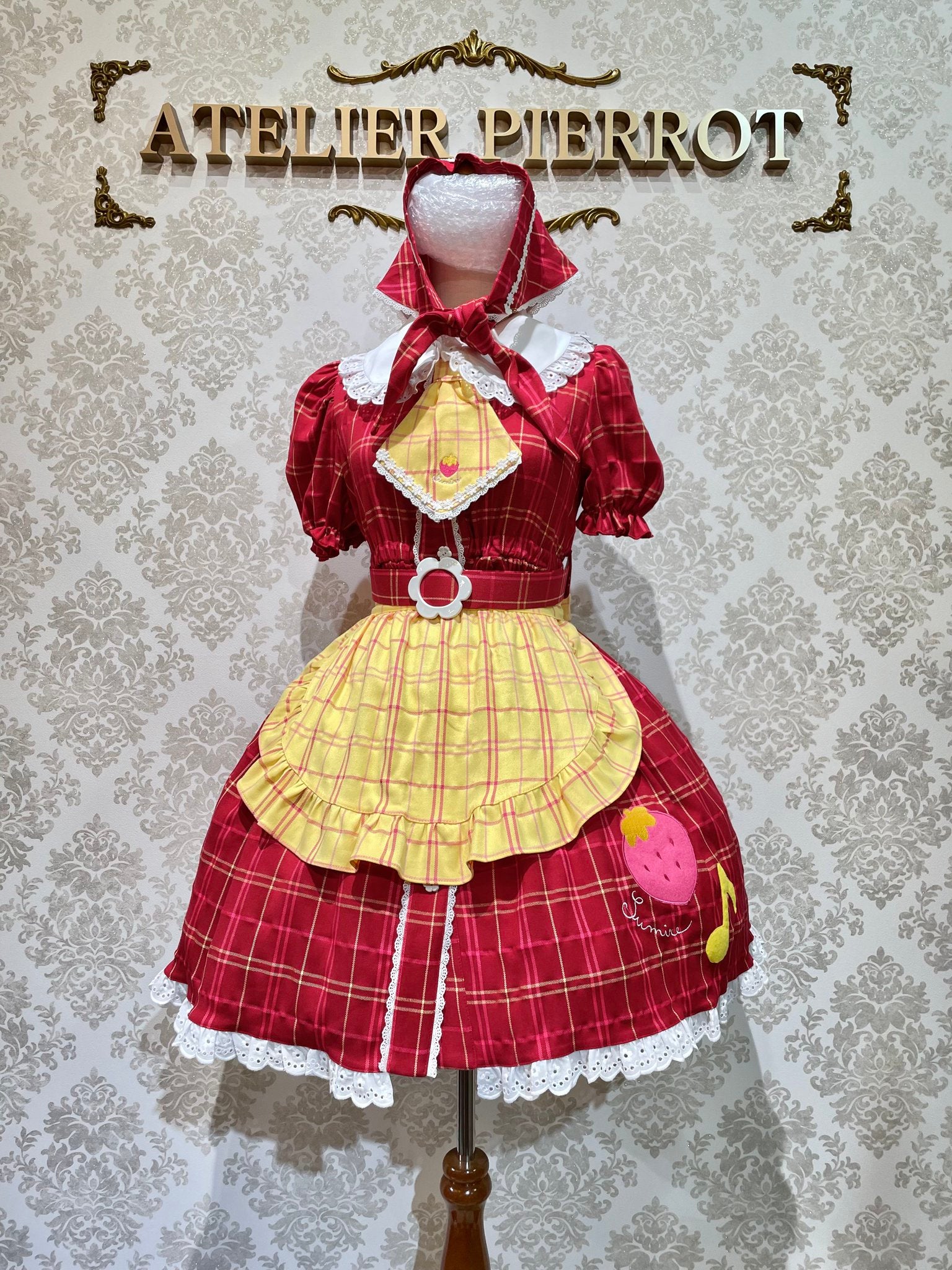 [Violet Fane] HAPPY TARTANS apron