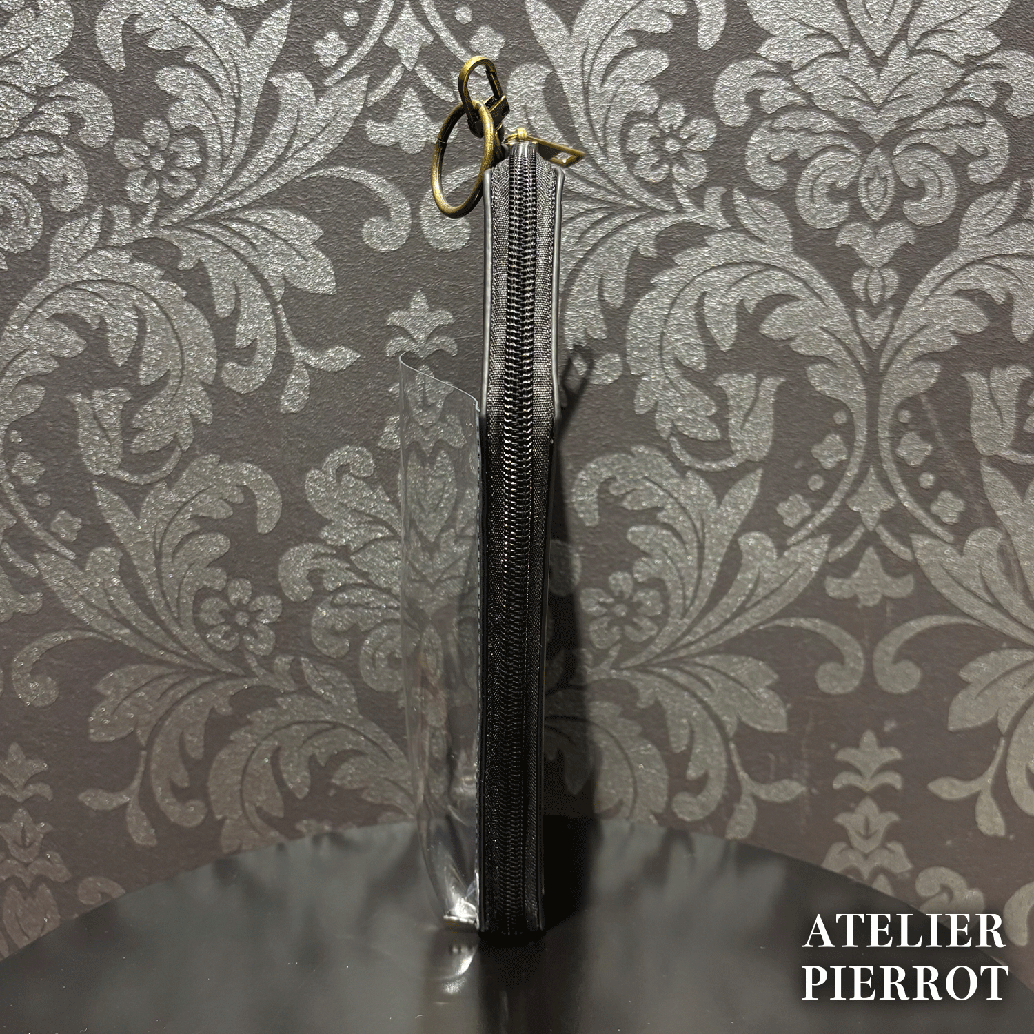 【ATELIER PIERROT】　Pochette a la carte Series　Smartphone Multi Case~Coffin~　★12月中旬発売★