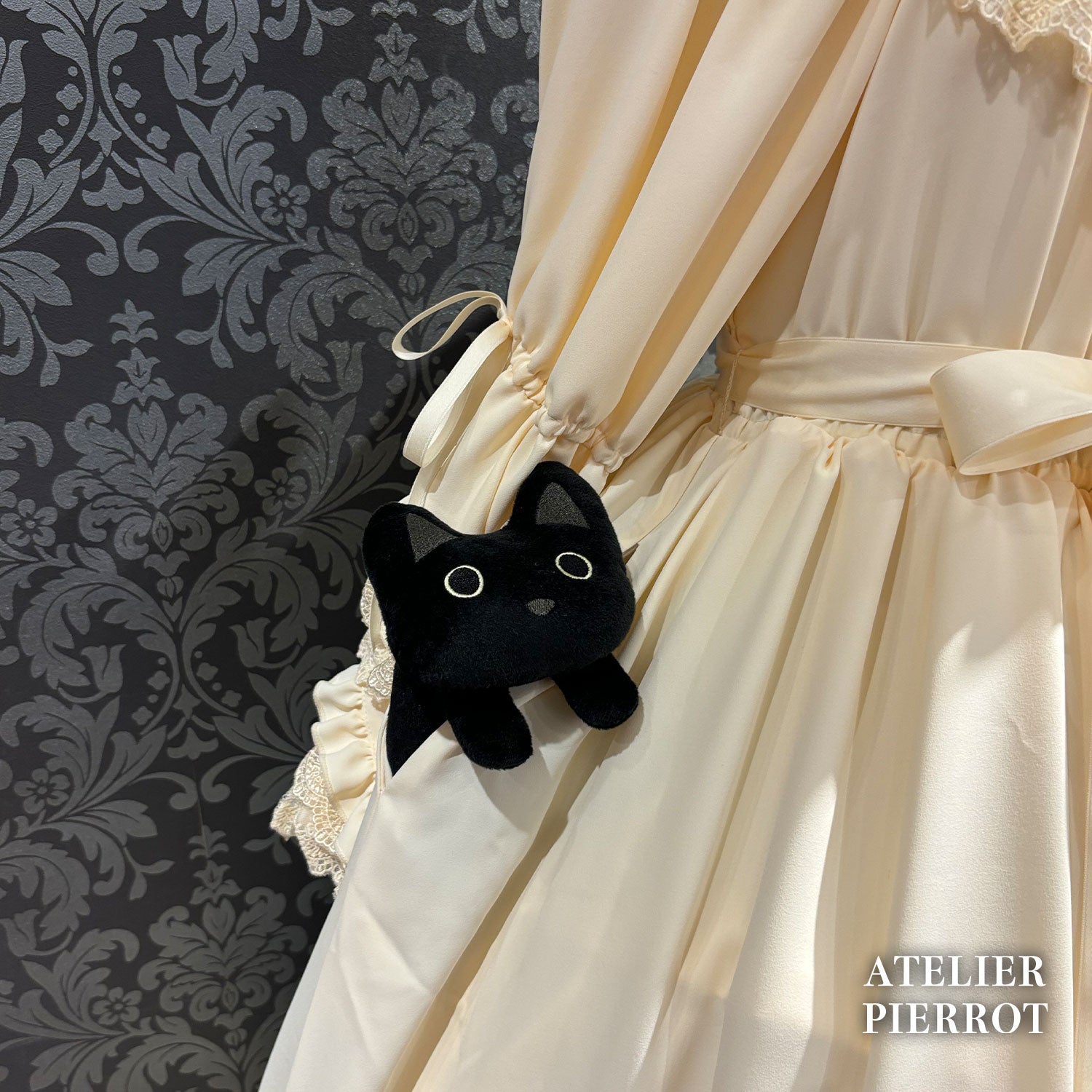 【ATELIER PIERROT】 ★Ahora aceptando reservas★Vestido Nocturno NegroWhite/Marfil/Purple/Navy/Black