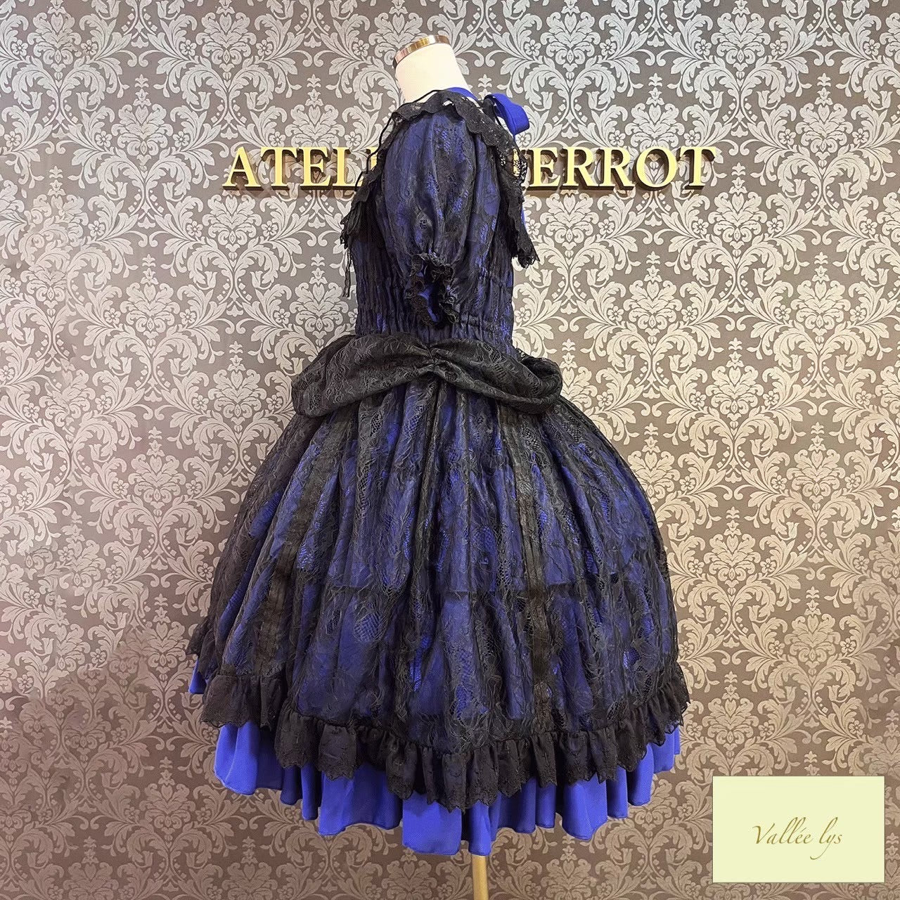 [Vallée lys] Valée Mellow Melody Dress new colorWhite/Bordeaux×Black/Navy×Black/New colorPurple×Black/Black×White/Black