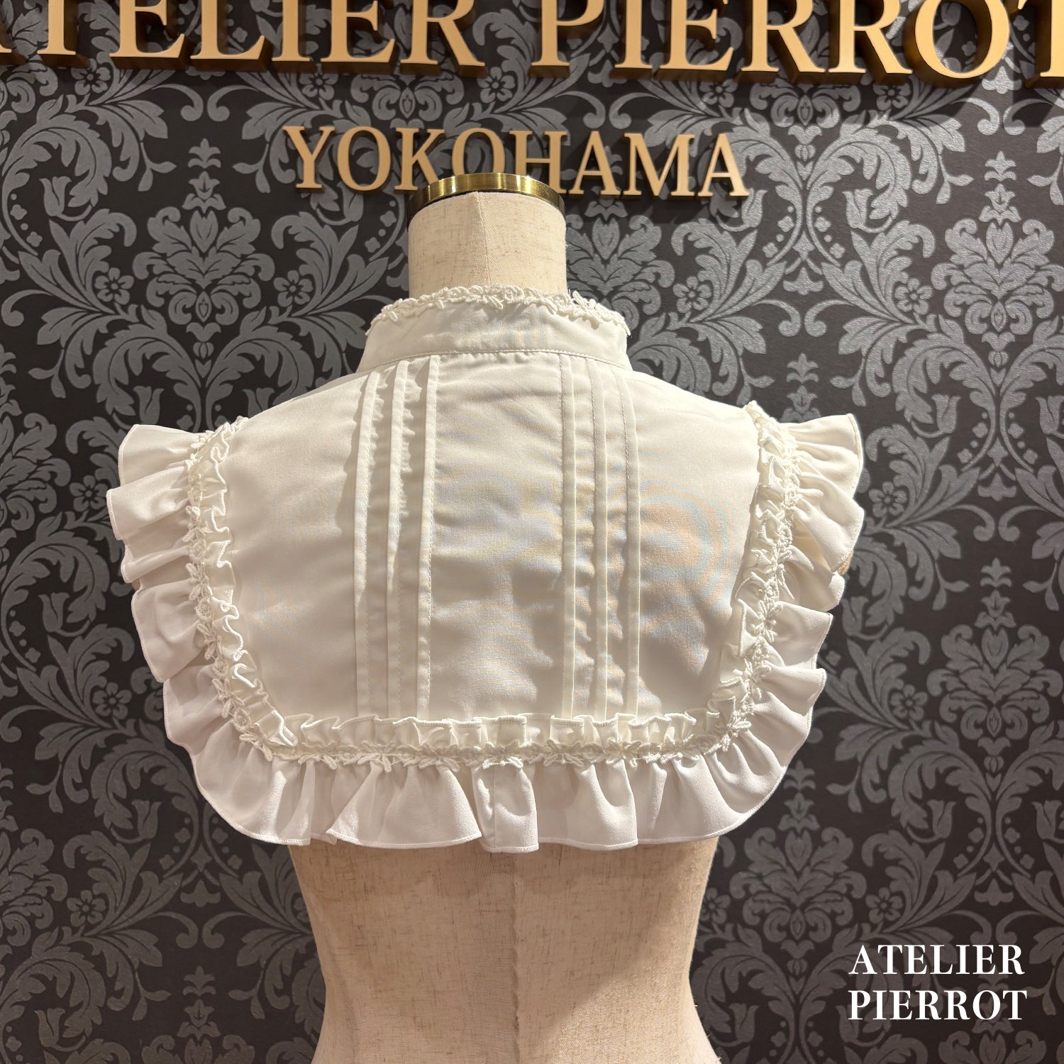 【ATELIER PIERROT】 츠케 칼라 / 서 칼라White/Black