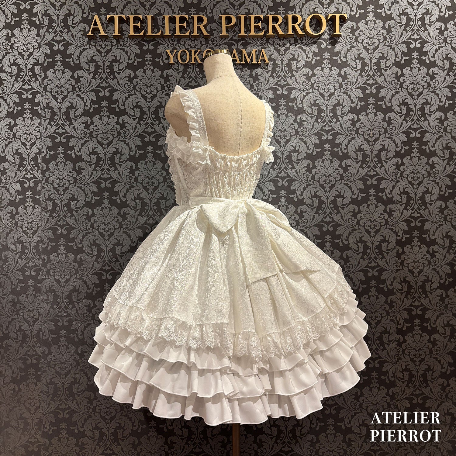 【ATELIER PIERROT】　★Jetzt Reservierungen entgegennehmen★Royaler Pulloverrock mit RüschenbandWhite/Pink/Bordeaux/Black
