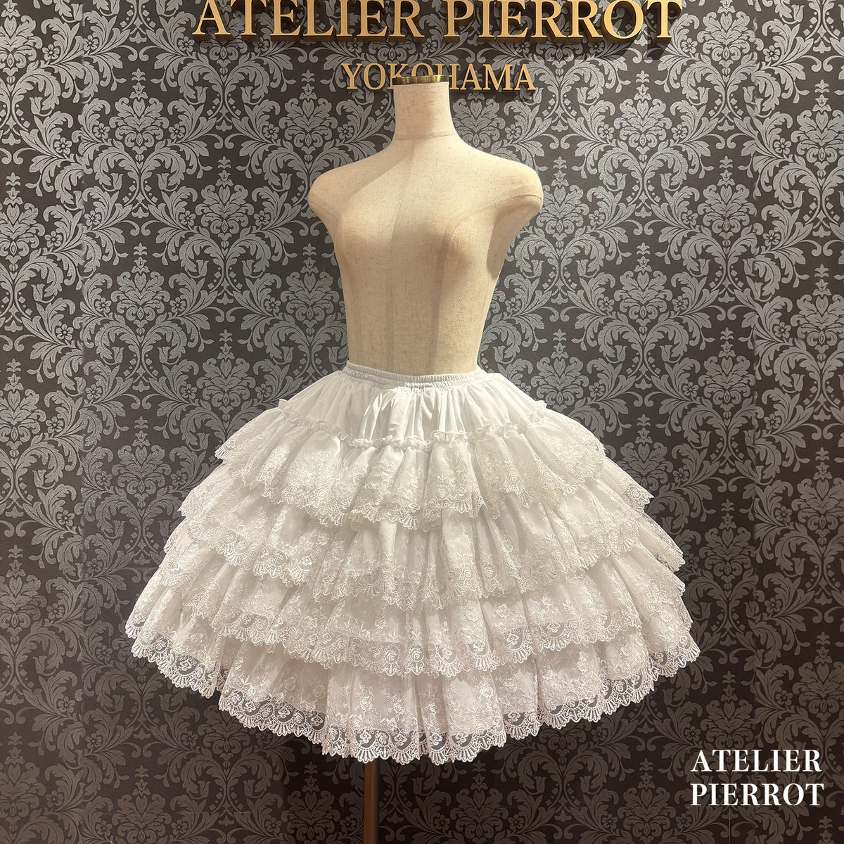 【ATELIER PIERROT】　★Now accepting reservations★ Camellia Lace Tiered SkirtWhite/Pink/Bordeaux/Purple/Navy/Black