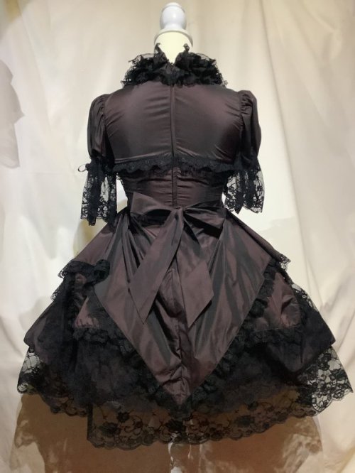 [Mármol] Cambio de mármol Vestido total de volante+Pannier con Falda de encaje de volumen: Burdeos X Negro Lace