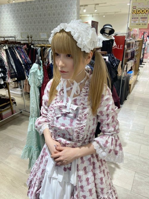 【ATELIER PIERROT】  Rosy Bouquet Dress　Pink/Light Gray/Purple/Black　サイズ1