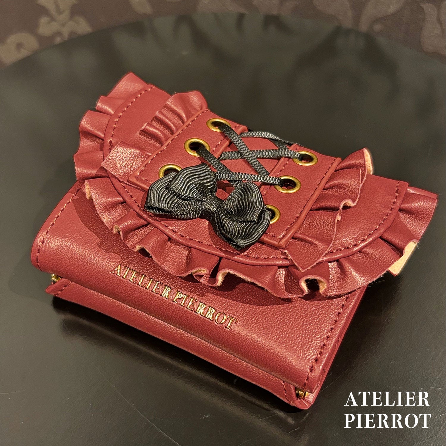 【ATELIER PIERROT】　Doll’s Frill Mini WalletWhite/Bordeaux/Black
