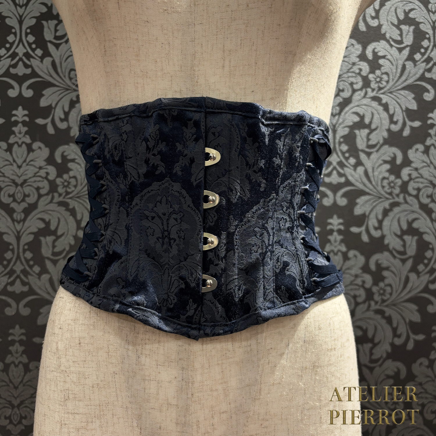 【ATELIER PIERROT】　Midnight Thorn Corset　White/Wine/Navy/Black×White/Black