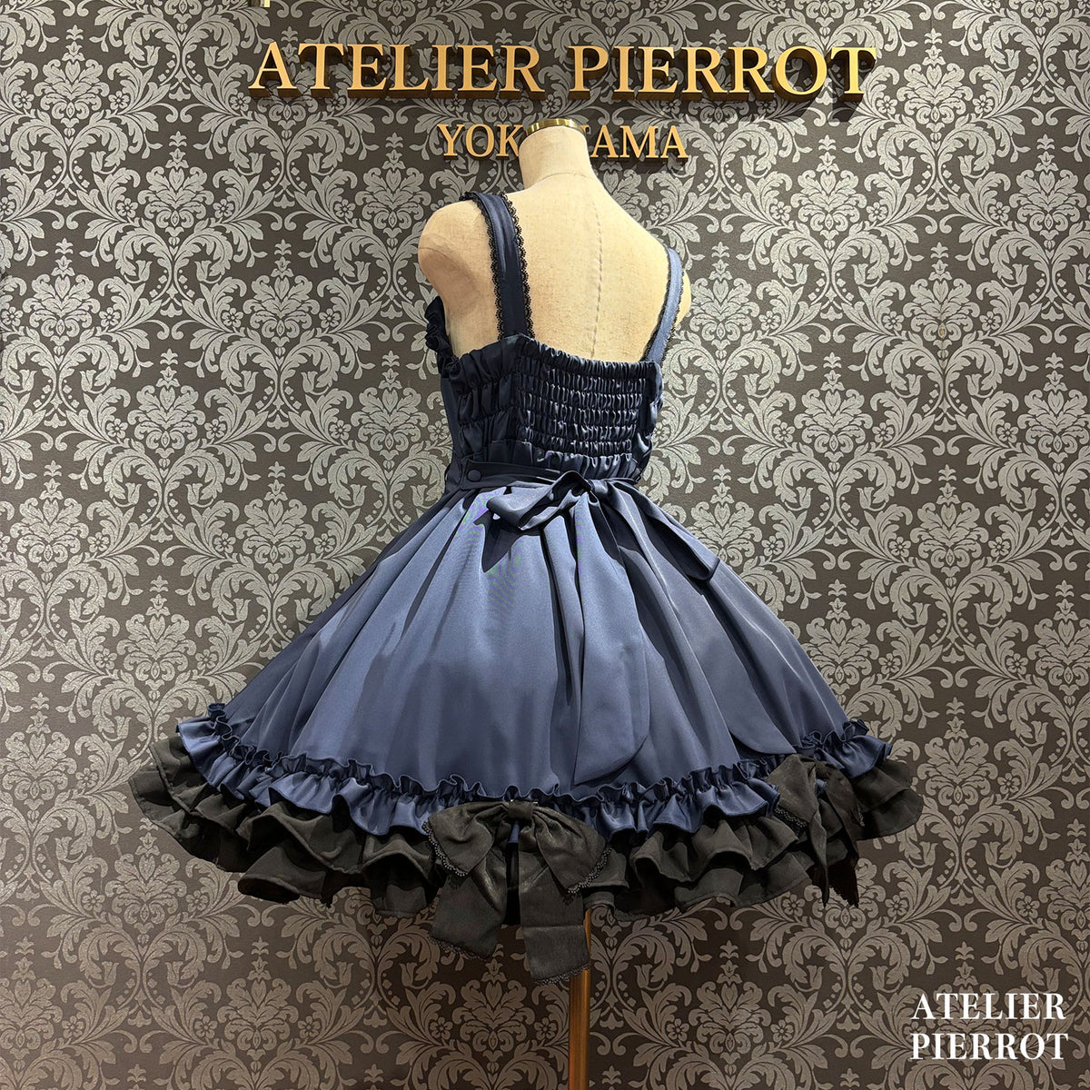 【ATELIER PIERROT】　★J'accepte maintenant les réservations★ AdenophoraJupe-pull babydollWhite/Bordeaux/Purple/Navy/Black