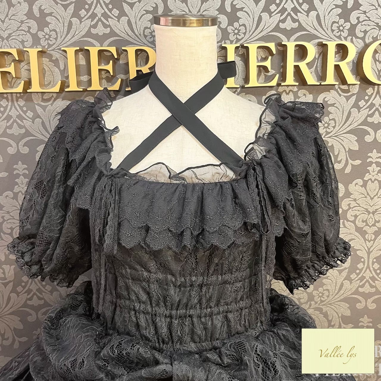 [Vallée lys] Valée Mellow Melody Dress new colorWhite/Bordeaux×Black/Navy×Black/New colorPurple×Black/Black×White/Black