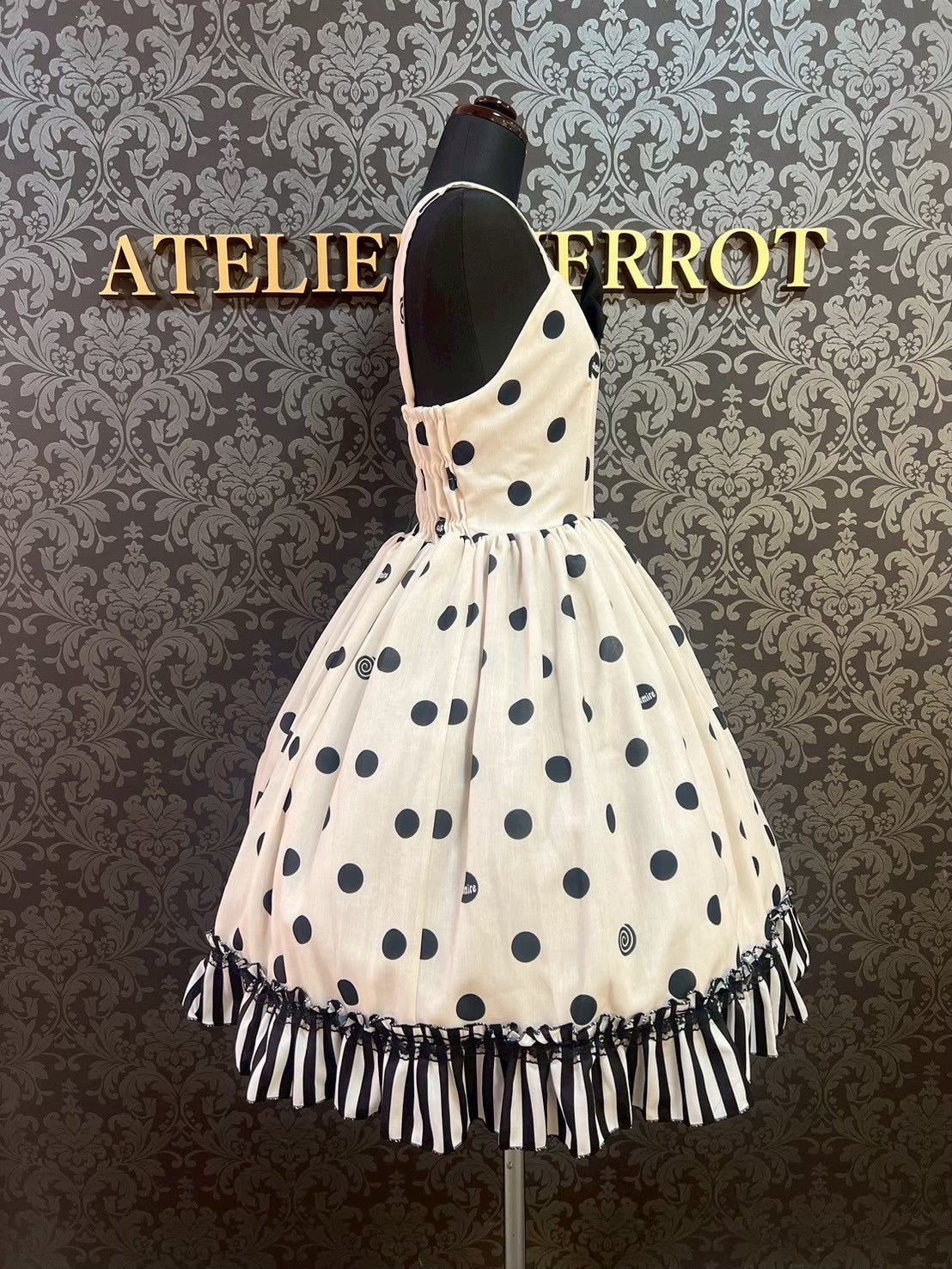 [Violet Fane] Grotesque Polkadot jumper skirtBlack×White★Winter sale until February 23rd★