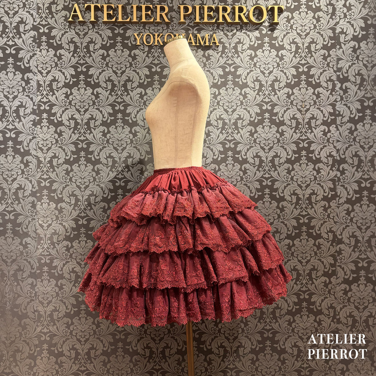 【ATELIER PIERROT】　★Now accepting reservations★ Camellia Lace Tiered SkirtWhite/Pink/Bordeaux/Purple/Navy/Black