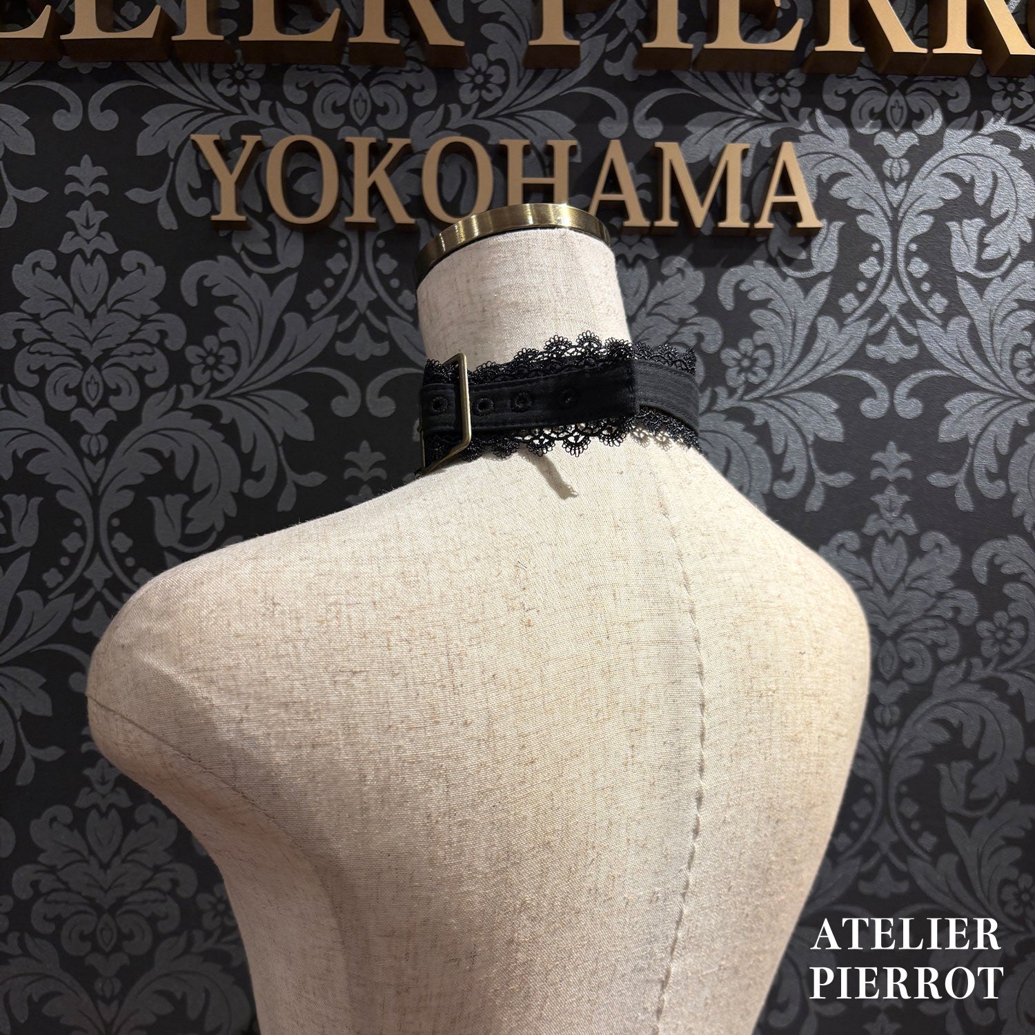 【ATELIER PIERROT】　★ご予約受付中★ Forbidden Prayer Choker Necklace Set  ホワイト/ブラック