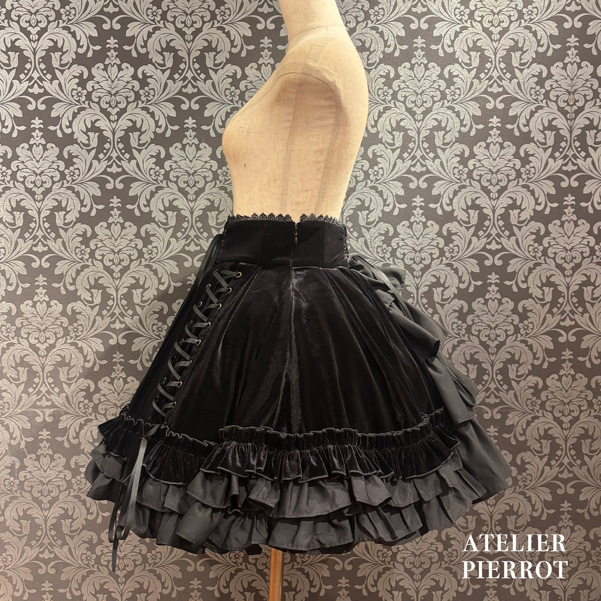 【ATELIER PIERROT】　★ご予約受付中★ Adenophora Lace-Up Skirt  　ボルドー/新色パープル/ネイビー/ブラック　