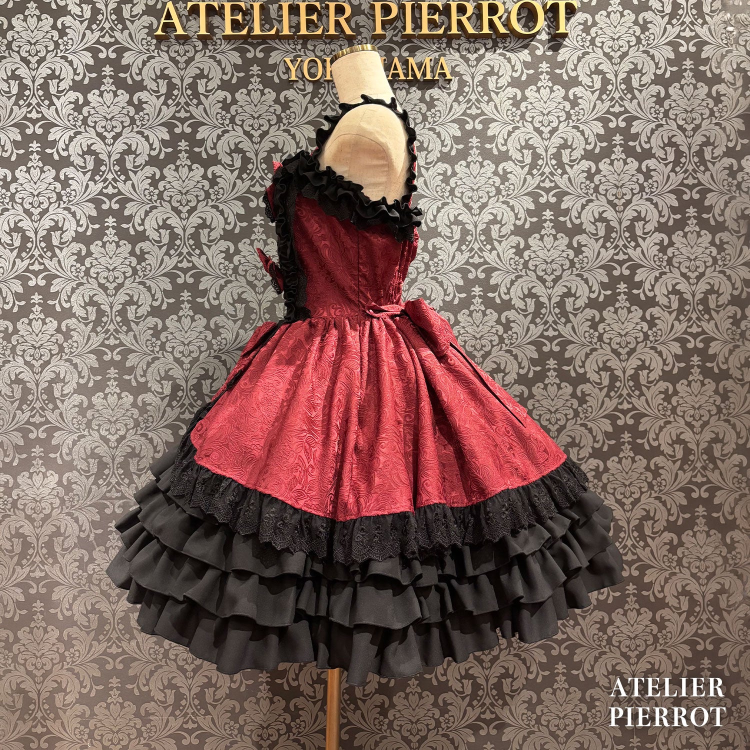 【ATELIER PIERROT】　★Jetzt Reservierungen entgegennehmen★Royaler Pulloverrock mit RüschenbandWhite/Pink/Bordeaux/Black