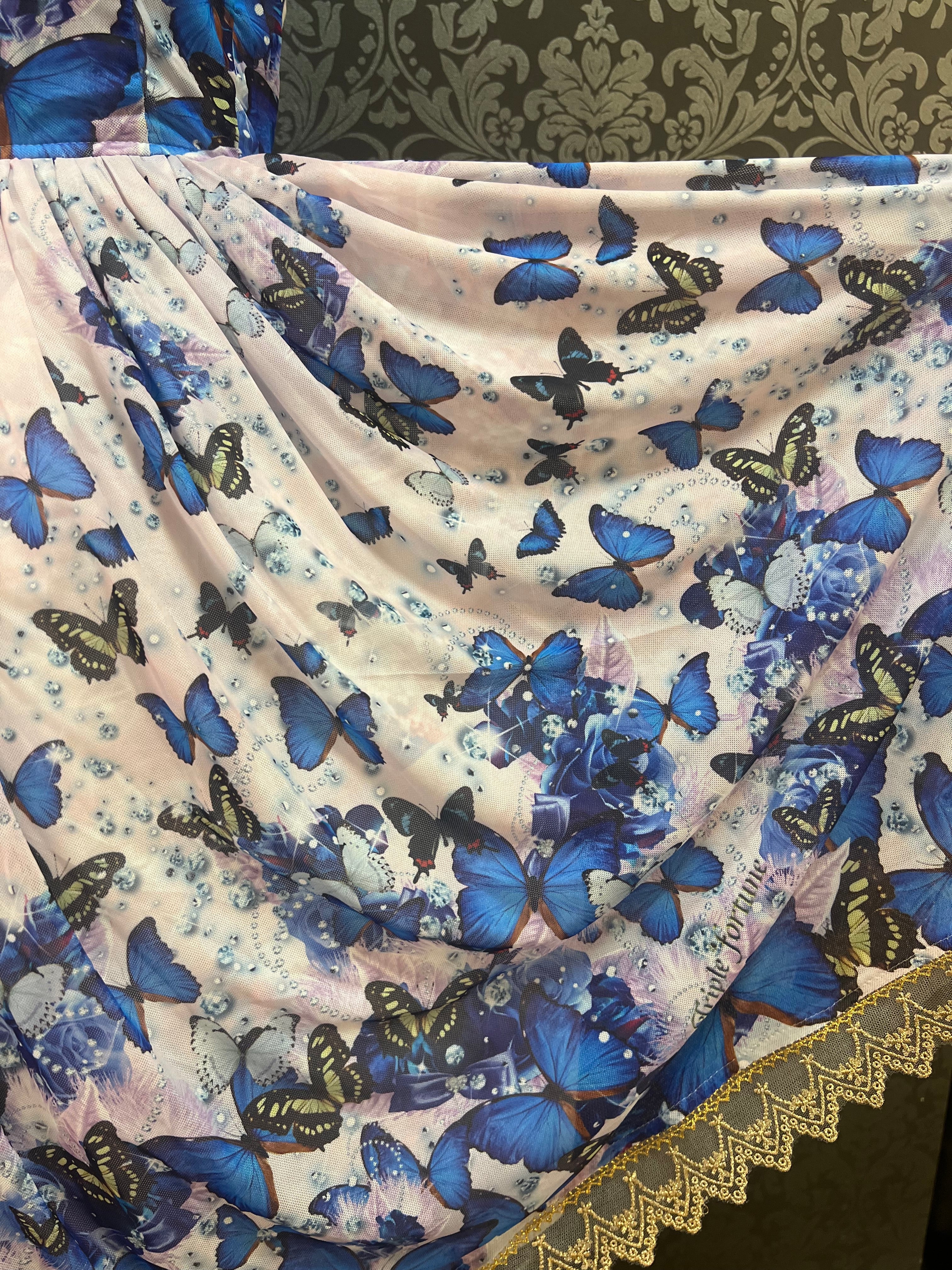 [Triple Fortune] Cheongsam-Kleid mit Schmetterlingsmuster von Triple Fortune (weiß)