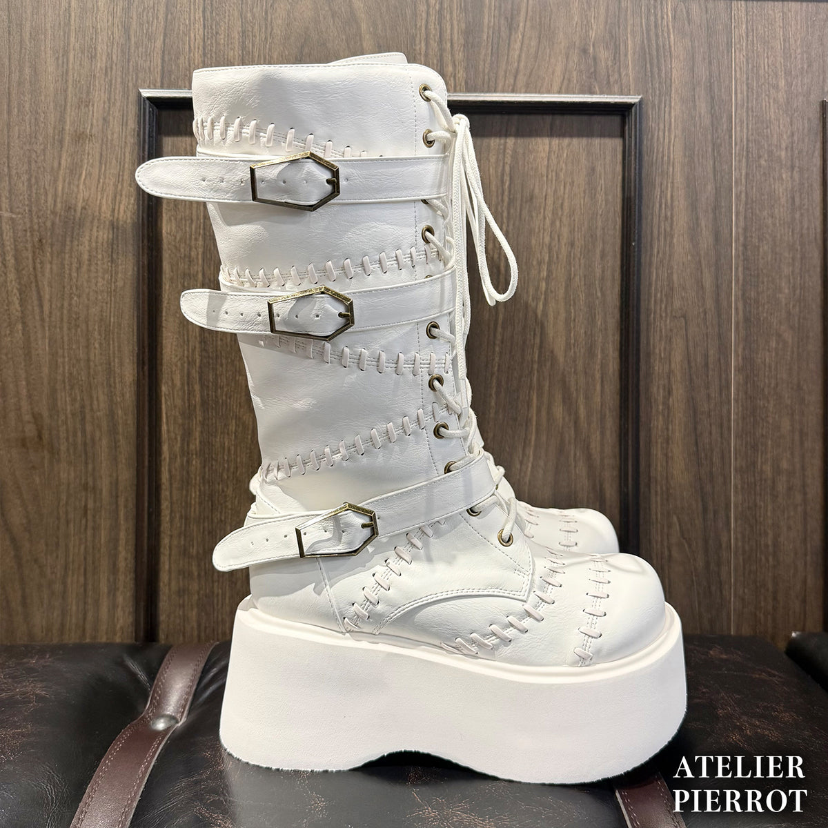 【ATELIER PIERROT】　★ご予約受付中★ “Nocturnal Grave”  Mended Boots　ホワイト/ブロンズ/ブラック  S/M/L/XL