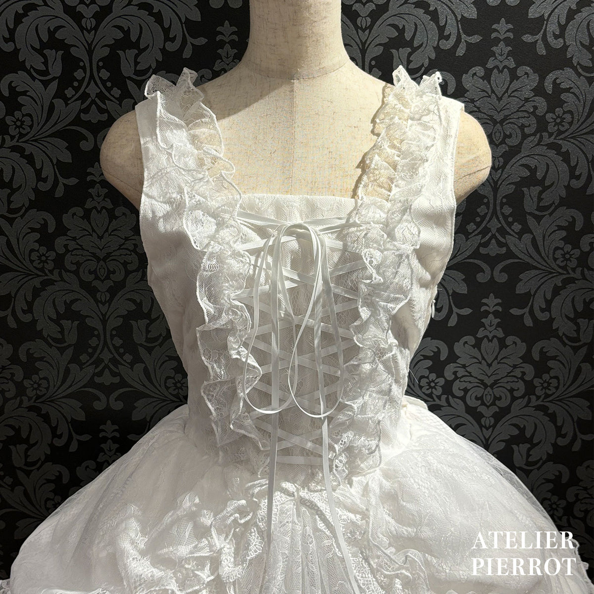 【ATELIER PIERROT]　Mini-jupe en dentelle ClaudiaWhite/Bordeaux/Purple/Navy/Black