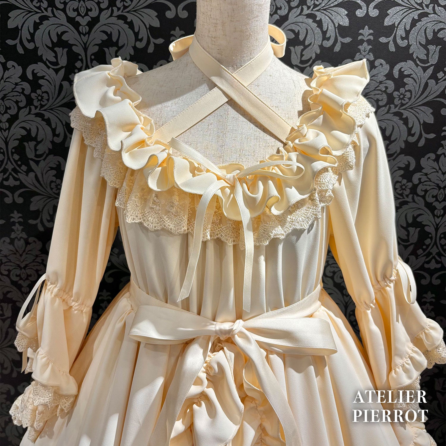 【ATELIER PIERROT】 ★Ahora aceptando reservas★Vestido Nocturno NegroWhite/Marfil/Purple/Navy/Black