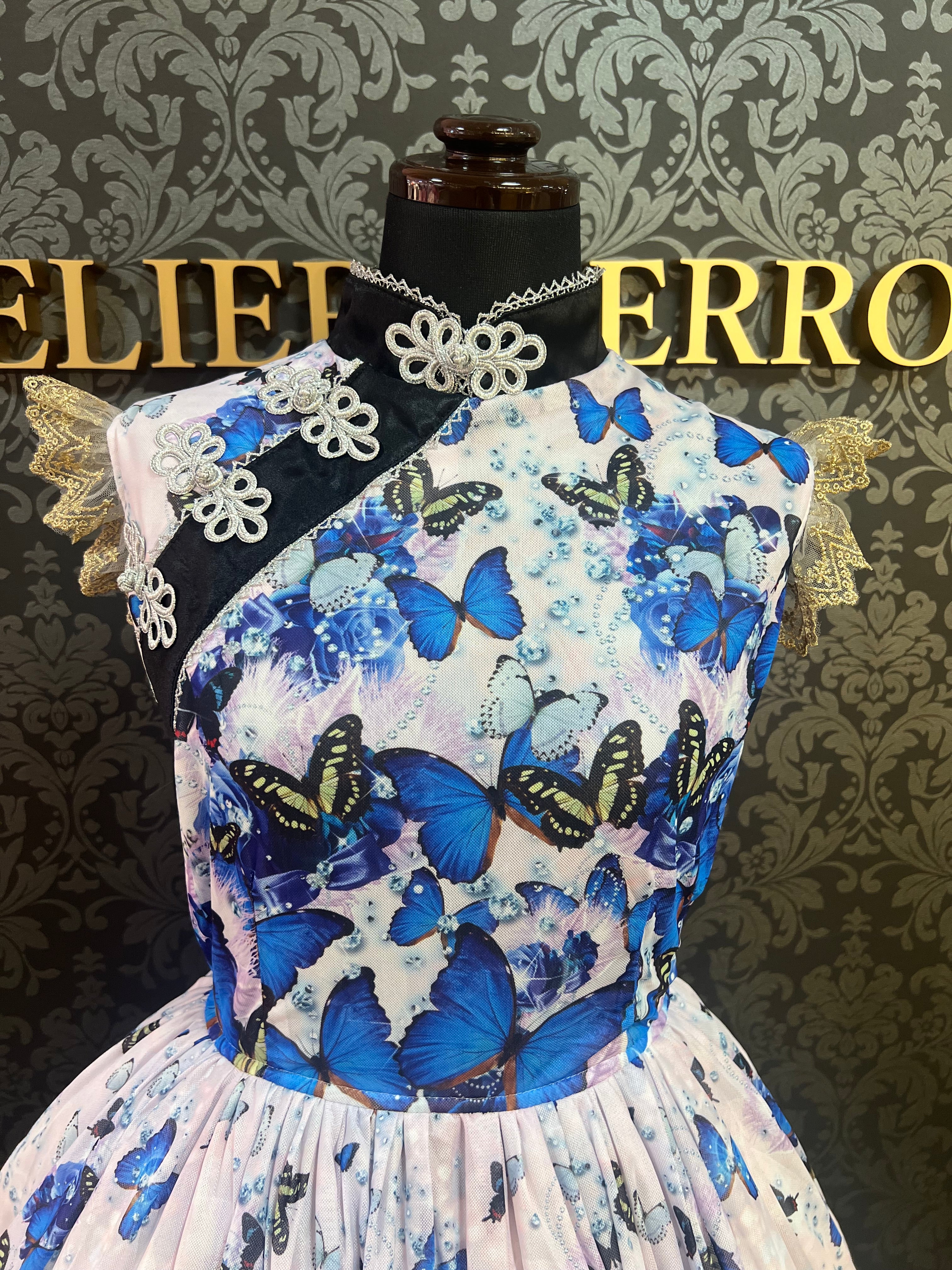 [Triple Fortune] Cheongsam-Kleid mit Schmetterlingsmuster von Triple Fortune (weiß)