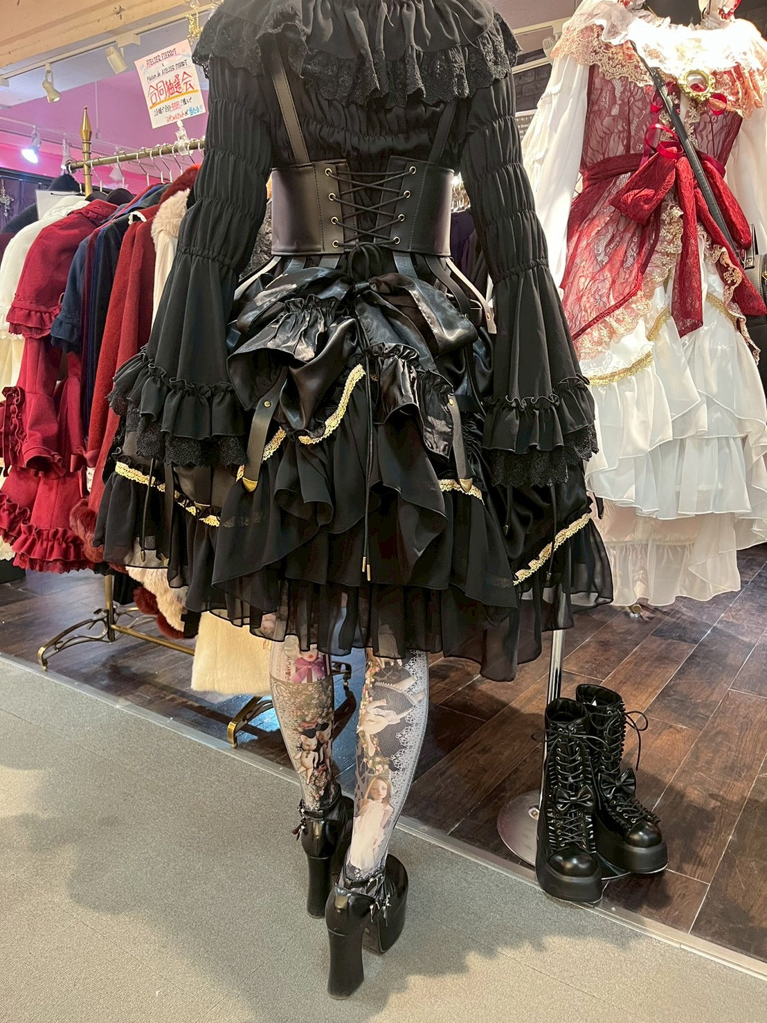 【ATELIER PIERROT】　Eternal Nocturne Bustle Skirt　ホワイト/ブラック